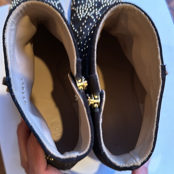 Chloe Susanna Ankle Boots - Picture 8 of 11